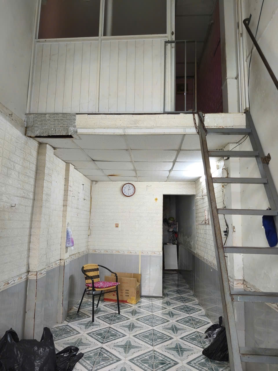 ♪ 2.55 tỷ kiệt rộng thông gần MT Điện Biên Phủ đi bộ ra Công Viên 39m2 2 mặt thoáng