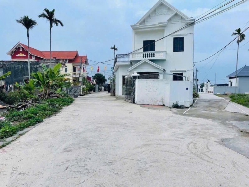 2 lô F0 ngõ 100 Tư Thủy – ngõ 5m gần 402 – giá hiếm chỉ từ 9xx triệu  ZALO 0567 222 555