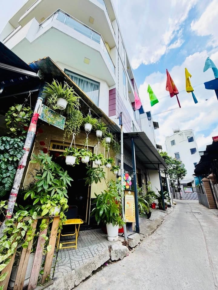 2 PHÚT AEON MALL – GẦN ĐHCT – XE HƠI NGỦ NHÀ – 45M2 – 3 TẦNG – 4PN – NHỈNH 6 TỶ