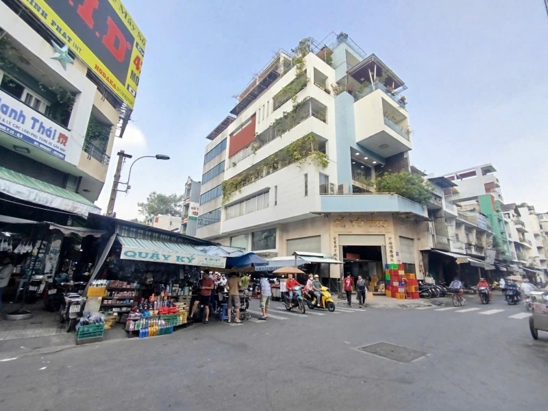 23Tỷ Hơn MTKD Dương Tử Giang Cực Sầm Uất _5Tầng (4x16) 6Pn Mới đẹp Vào Ở KD Ngay.