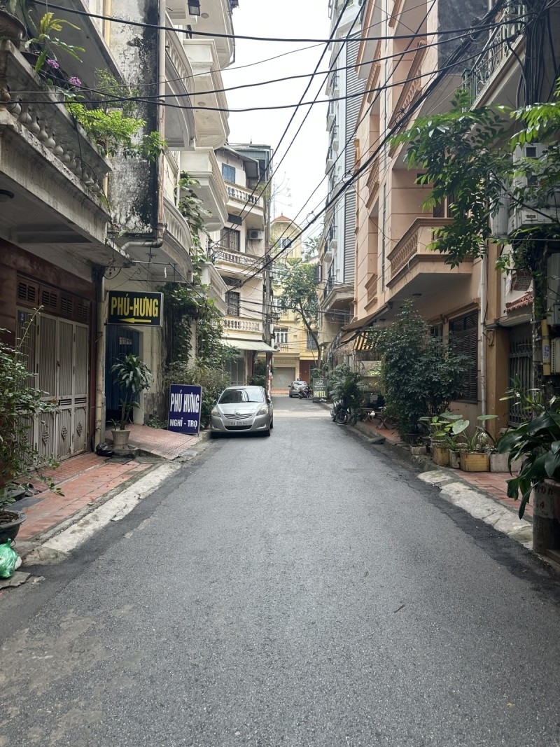 28.01.25.1 bán phân lô liền kề 5 tầng ngõ 52 Quan Nhân 66m2 vỉa hè MT hơn 6m ô tô tránh quay đầu