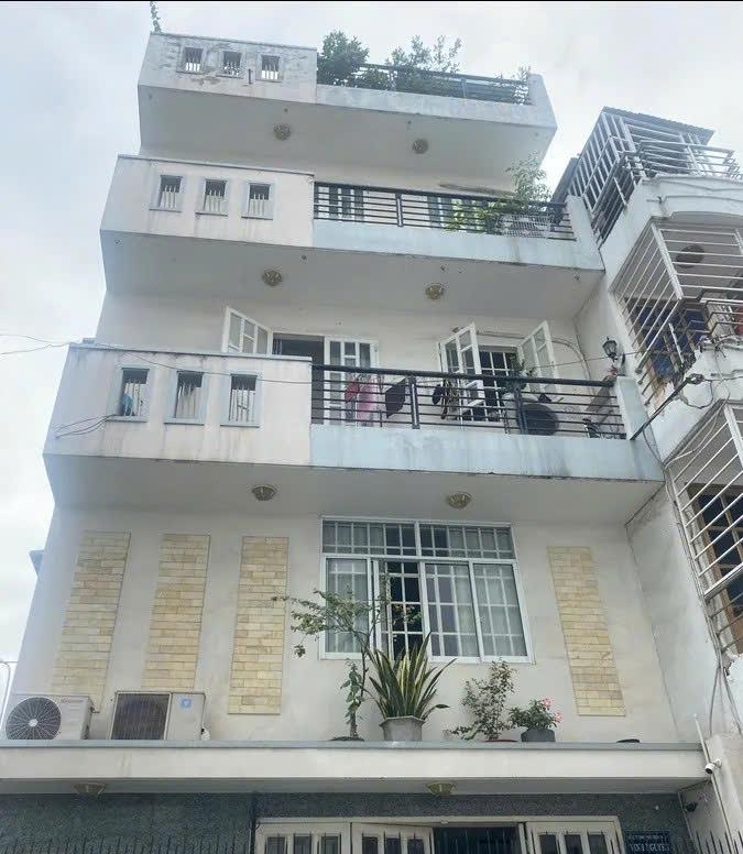 5 tầng MT thụt ô tô ngủ nhà sổ a4 ngang KHỦNG 6m chỉ 7.5 tỷ