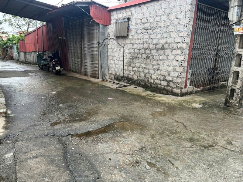 72M NHÀ MÁI BẰNG CÓ GÁC XẾP.NGỌC TẢO- PHÚC THỌ- KHU VỰC TIỀM NĂNG .GIAO THÔNG THUẬN TIỆN CHỈ VÀI