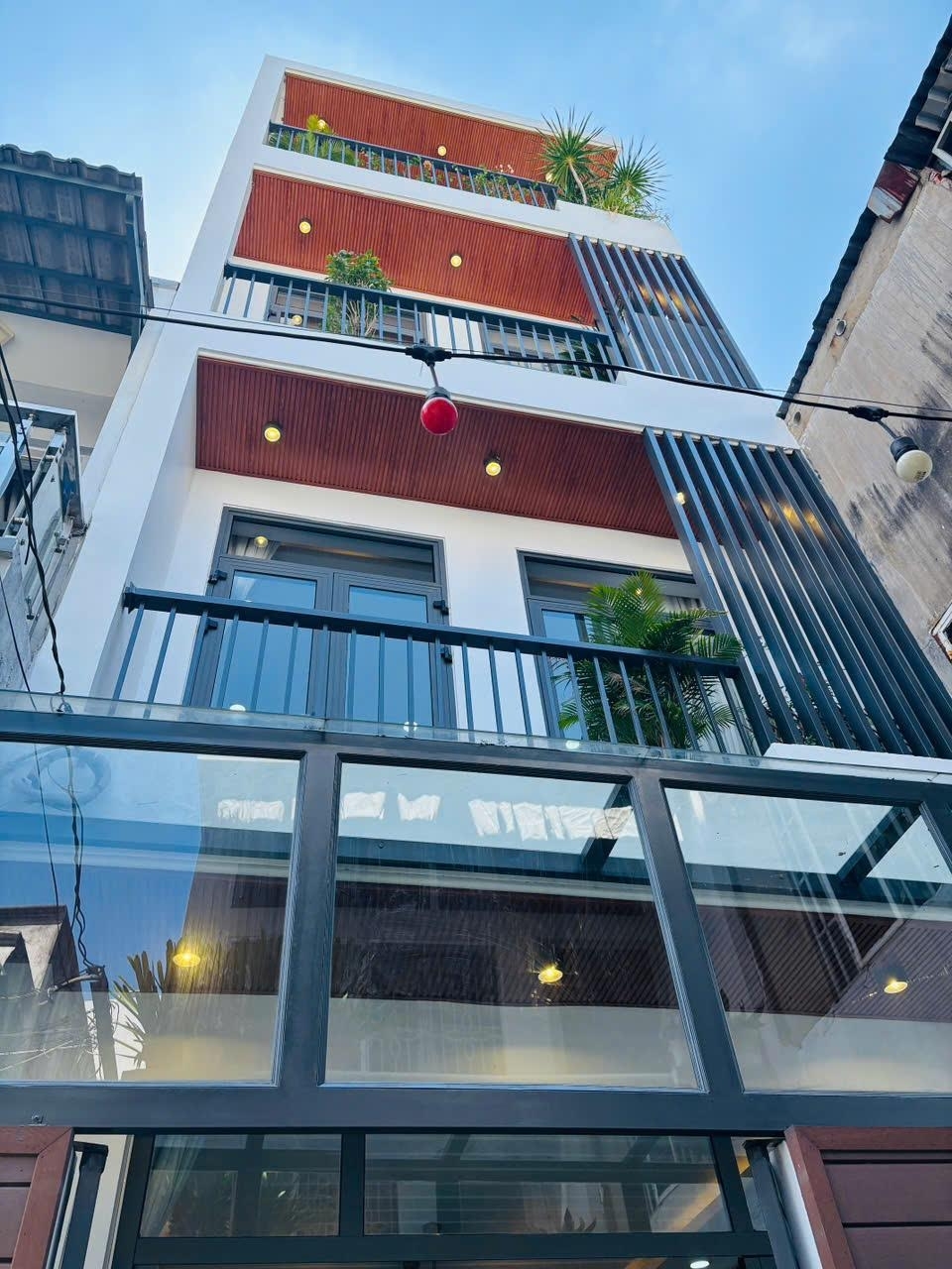 BÁN NHÀ ĐẸP KẾ TÂN BÌNH 4TẦNG 4X13 XÂY MỚI HẺM XE HƠI GẦN EMART CHỈ 6 tỷ5