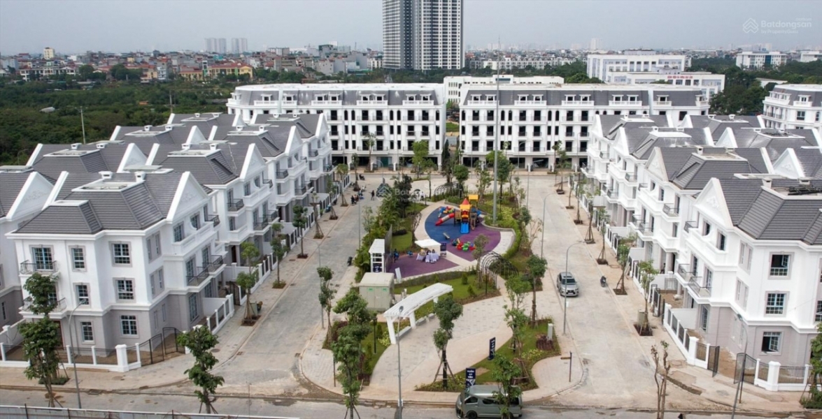 Bán Biệt Thự Bắc Từ Liêm - 175m MT 12m hàng xóm KĐT Ciputra an sinh tốt tiềm năng