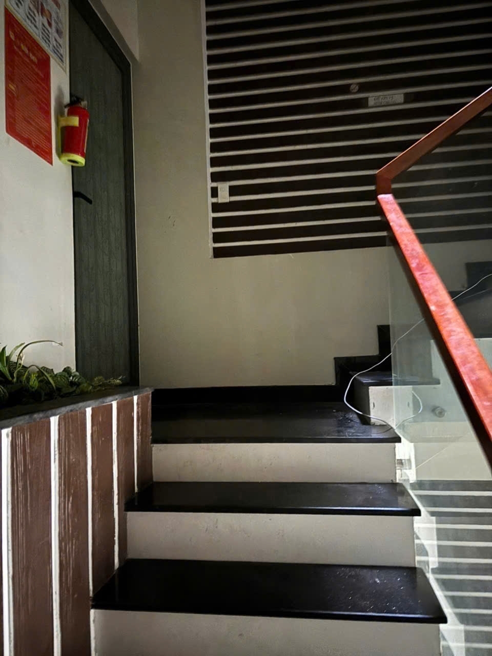 BÁN CĂN HỘ 5 TẦNG HẢI HỒ