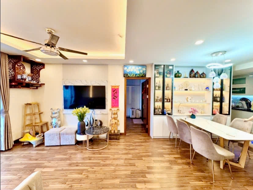BÁN CĂN HỘ CAO CẤP DIAMOND - HỒ TÙNG MẬU – 104M x 3PN – FULL NỘI THẤT - LÔ GÓC - 8.6 TỶ.0968669247