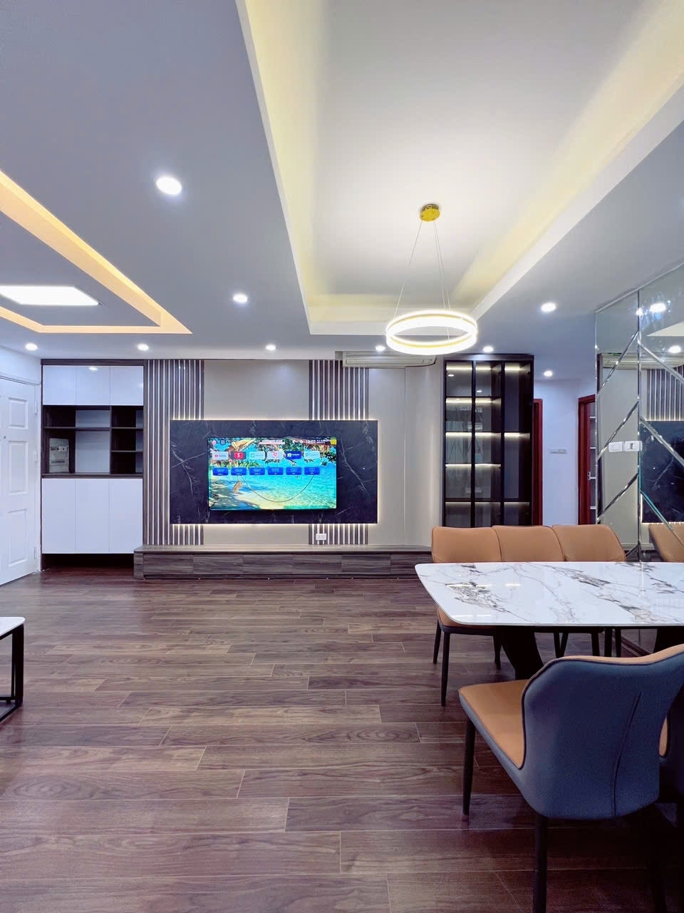 Bán căn hộ chung cư A1 Nguyễn Cơ Thạch SĐCC 97m² thiết kế 4 ngủ 2 vệ sinh 8.4 tỷ