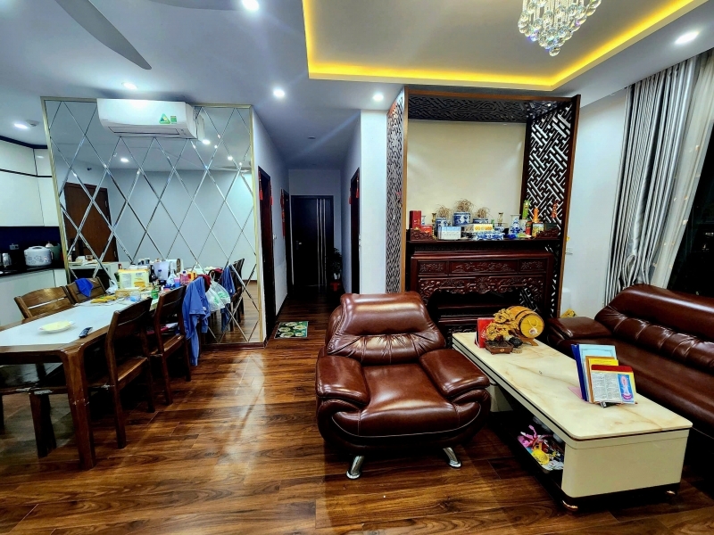 Bán căn hộ chung cư sổ đỏ Eco Lake View Đại từ Hoàng Mai 103m2 7 tỷ