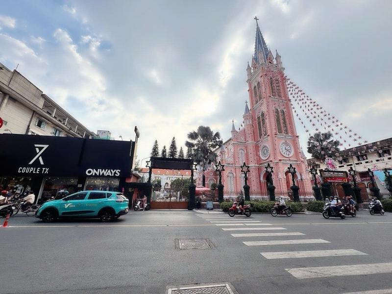 BÁN CHDV 6 TẦNG MẶT TIỀN HXH Đ.HAI BÀ TRƯNG TÂN ĐỊNH QUẬN 1 - DÒNG TIỀN 680 TRIỆU/NĂM - BVIEW NHÀ