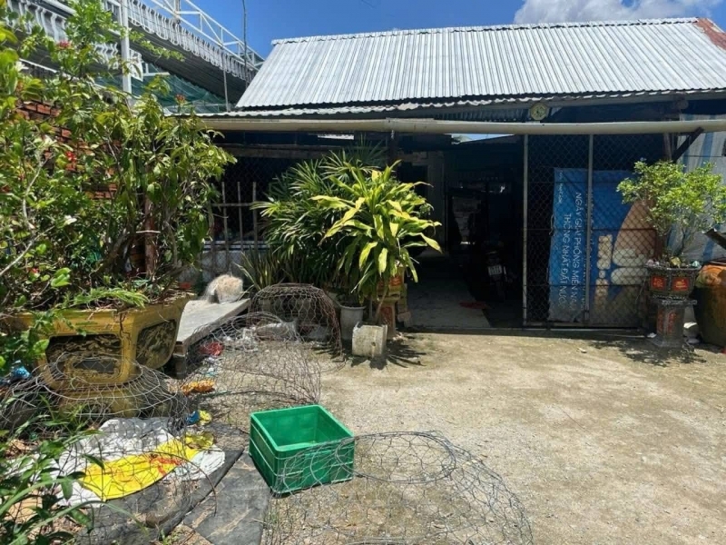 Bán đất 2 mặt tiền tặng nhà đường Tôn Đức Thắng Phường 6 TP. Cà Mau