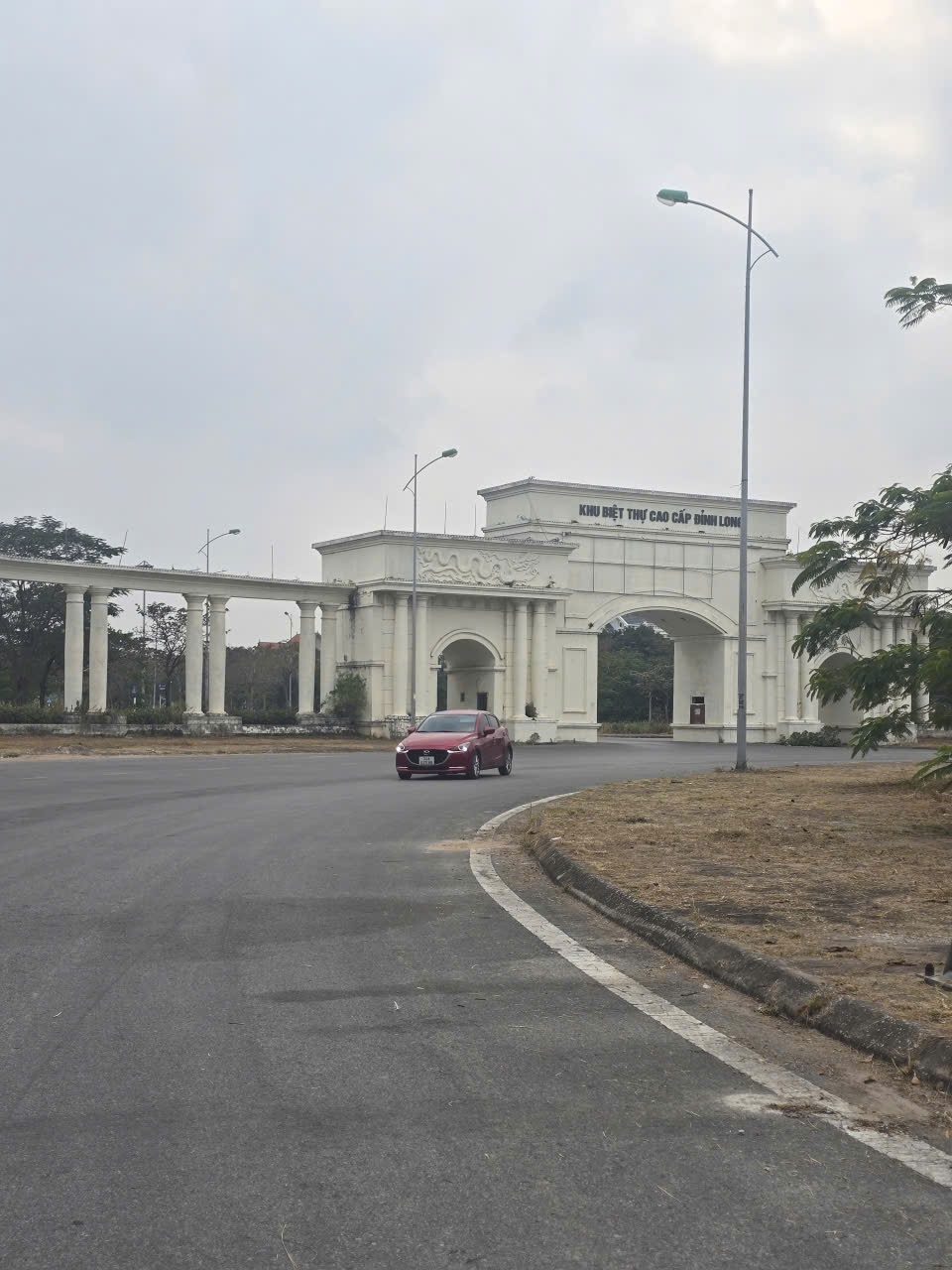 Bán đất biệt thự Đỉnh Long – lô mặt tiền 115m – gần Trường Chinh