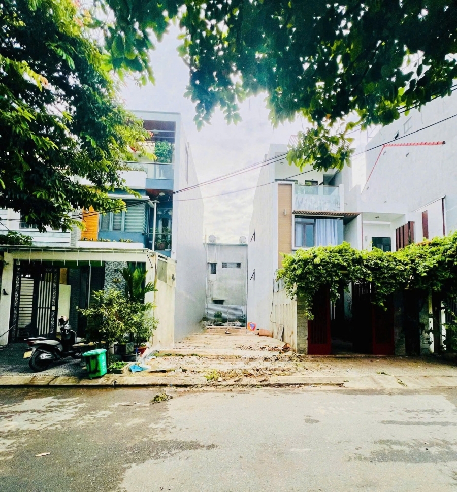 Bán đất mặt tiền Bàu Mạc 7 - Cách biển 200m 3 phút đi ra biển