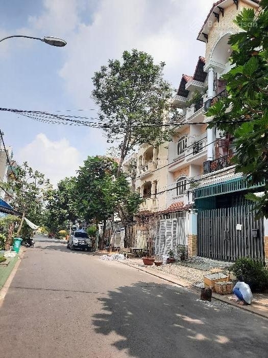 BÁN ĐẤT MẶT TIỀN KDC ĐỒNG BỘ CẠNH BẾN XE QUẬN 8 GIÁ CHỈ 8.4 TỶ!