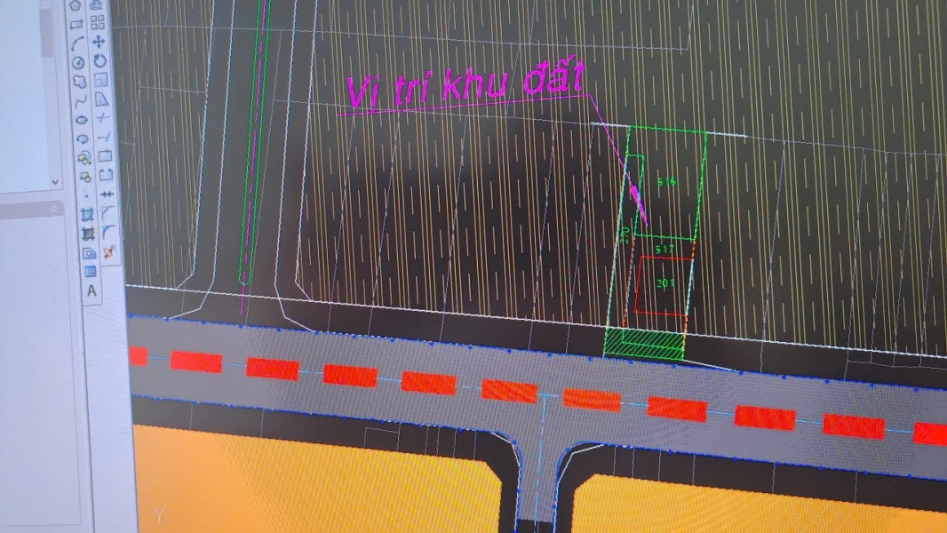 BÁN ĐẤT MT NGUYỄN VĂN BỨA – NGANG 20M HIẾM – GẦN TRƯỜNG NGUYỄN VĂN CỪ