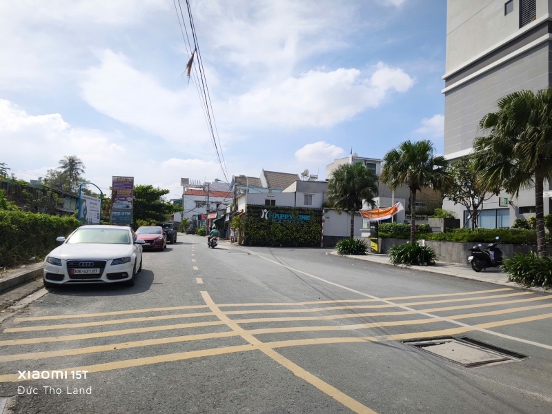 Bán đất tặng 2 dãy trọ 9x10m Thạnh Lộc 08 ngay Ngã Tư Ga giá chỉ hơn 4 Tỷ