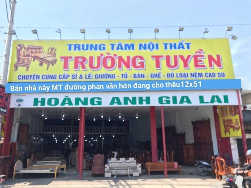 BÁN ĐẤT TẶNG NHÀ (12x51) MẶT TIỀN PHAN VĂN HỚN – GIÁ CHỈ 40.2 TỶ TL!