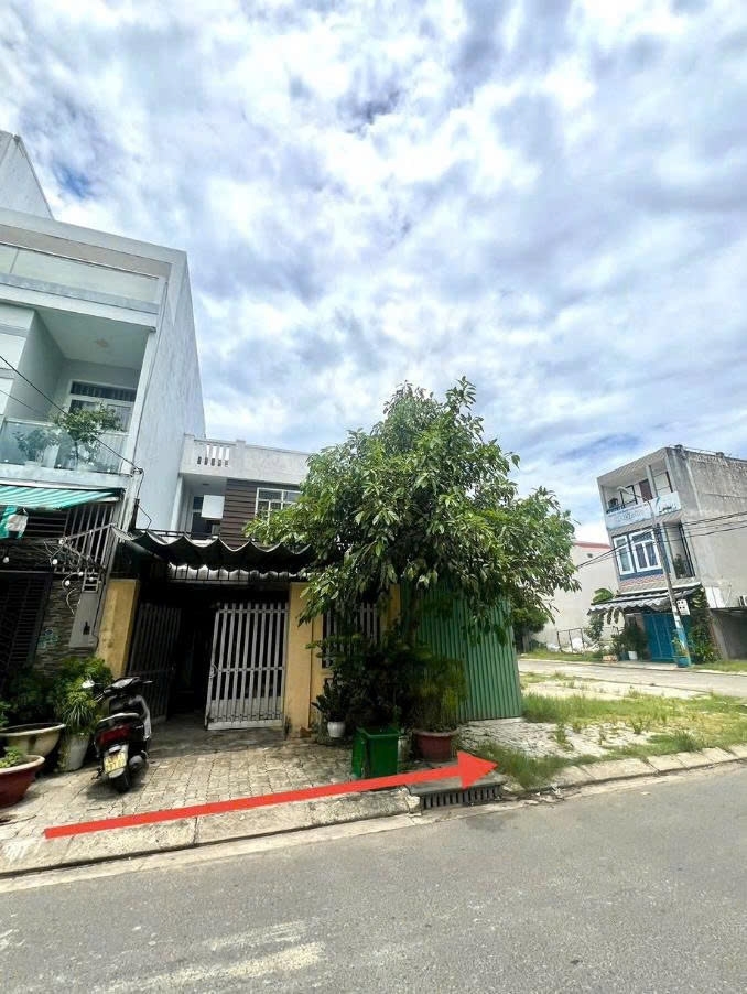Bán đất tăng nhà 2 tầng Mặt Tiền 15 Hòa Phú 19 đấu lưng Hoàng Thị Loan gần Tô Hiệu Liên Chiểu Đà