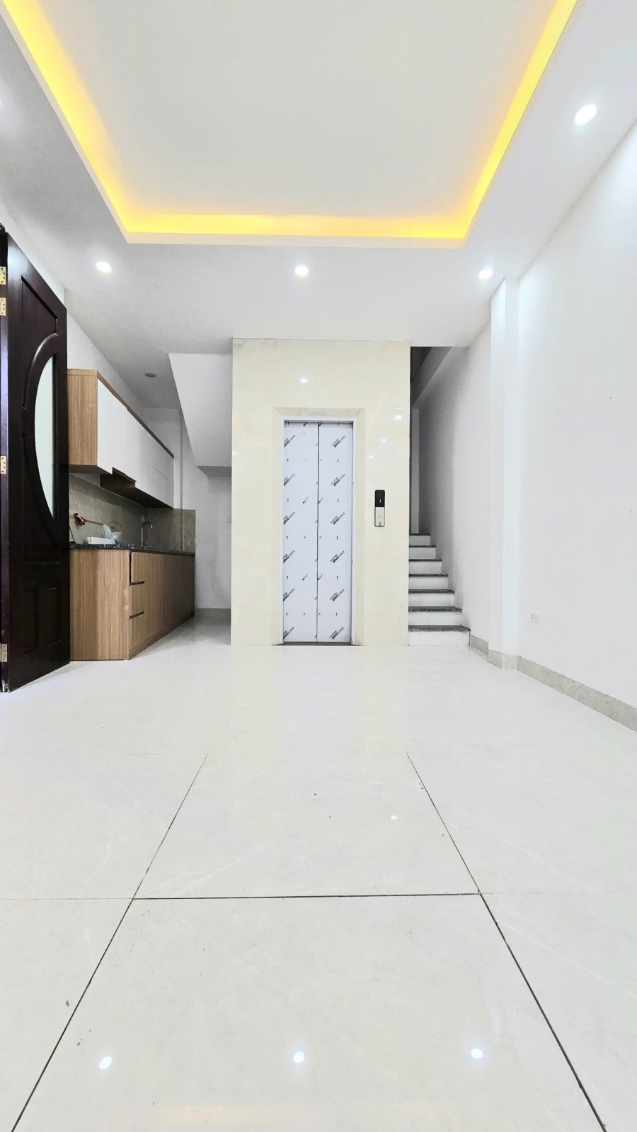 BÁN ĐẤT VIP TÂY HỒ  40M RA MẶT PHỐ VÕ CHÍ CÔNG  XÂY CCMN – DÒNG TIỀN CỰC ĐỈNH 11.5 TỶ