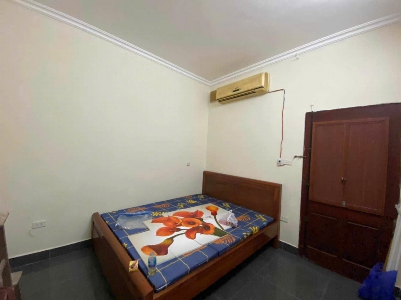 Bán gấp giá rẻ chung cư Mai Hương 60m Tầng 5 mặt tiền 4m 2.75 tỷ Bạch Mai.