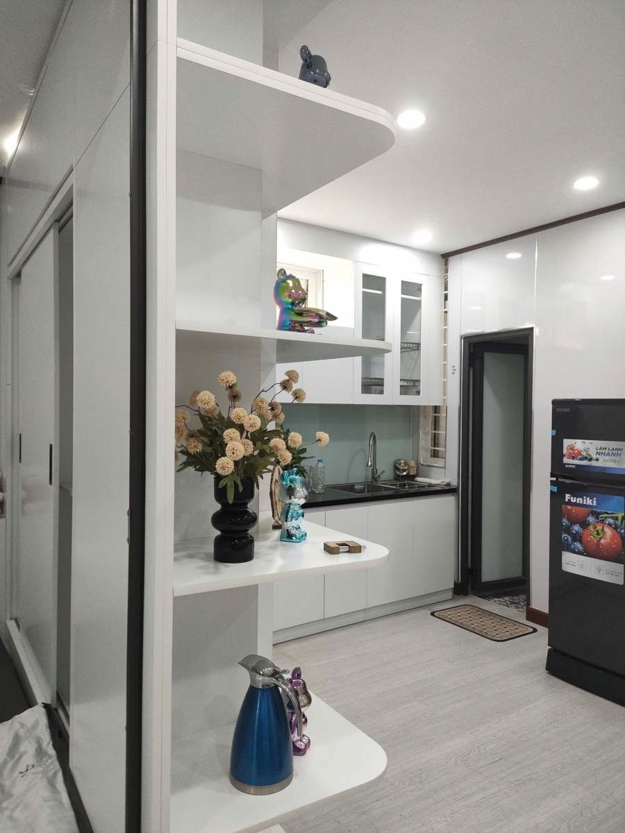 Bán gấp giá rẻ chung cư Sơn Tây 50m tầng 2 mặt tiền 4m 2.4 tỷ Ba Đình