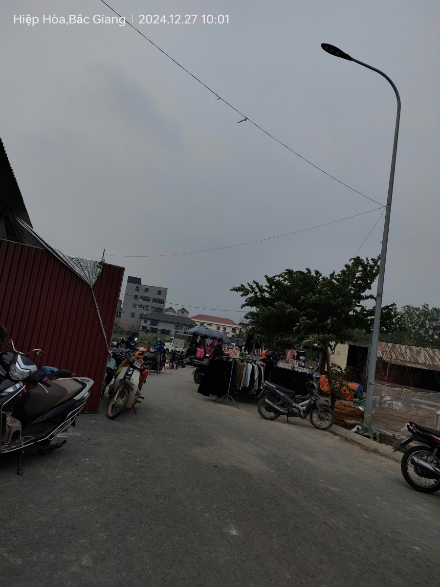 Bán gấp giá rẻ Hà Tăng Bí 363m 3 tầng mặt tiền 11m 90 tỷ Bắc Từ Liêm.