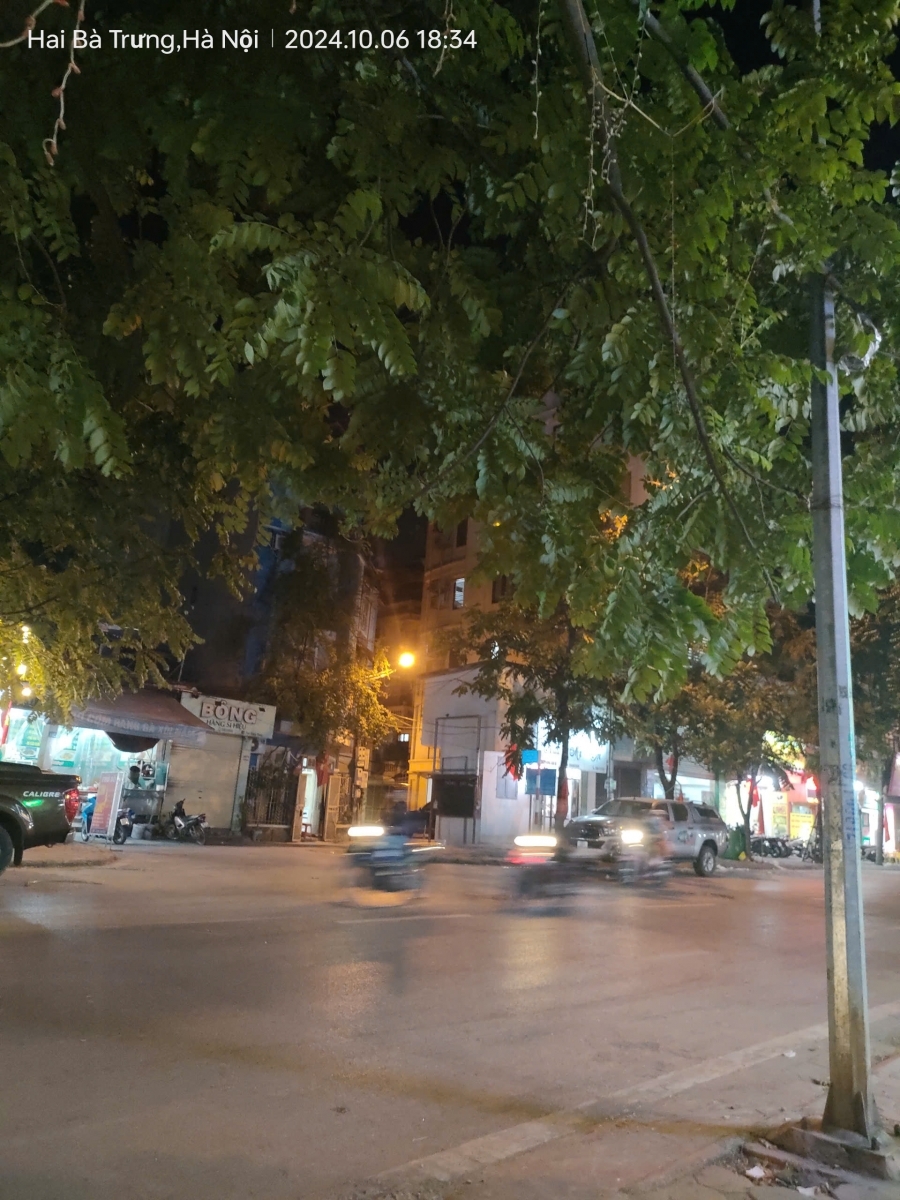 Bán gấp giá rẻ mặt phố Hai Bà Trưng 22m/33mT2 5 tầng mặt tiền 2.8m 21 tỷ Hoàn Kiếm.