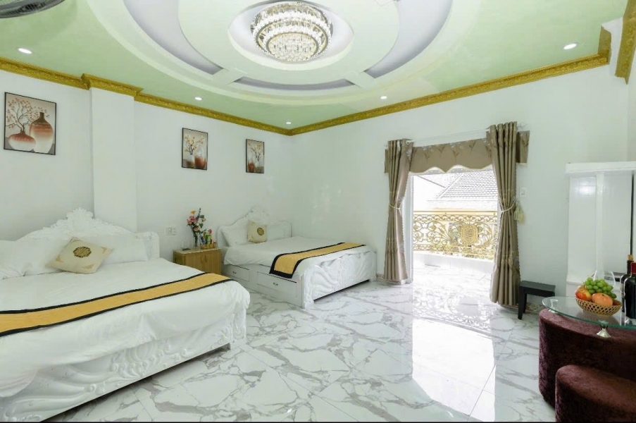 Bán Gấp Khách Sạn Trung Tâm Đà Lạt – Giá Chỉ 10 Tỷ