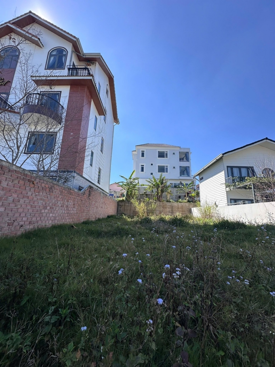 BÁN GẤP LÔ ĐẤT NỀN BIỆT THỰ VIEW THOÁNG ĐƯỜNG TRỊNH HOÀI ĐỨC TP. ĐÀ LẠT