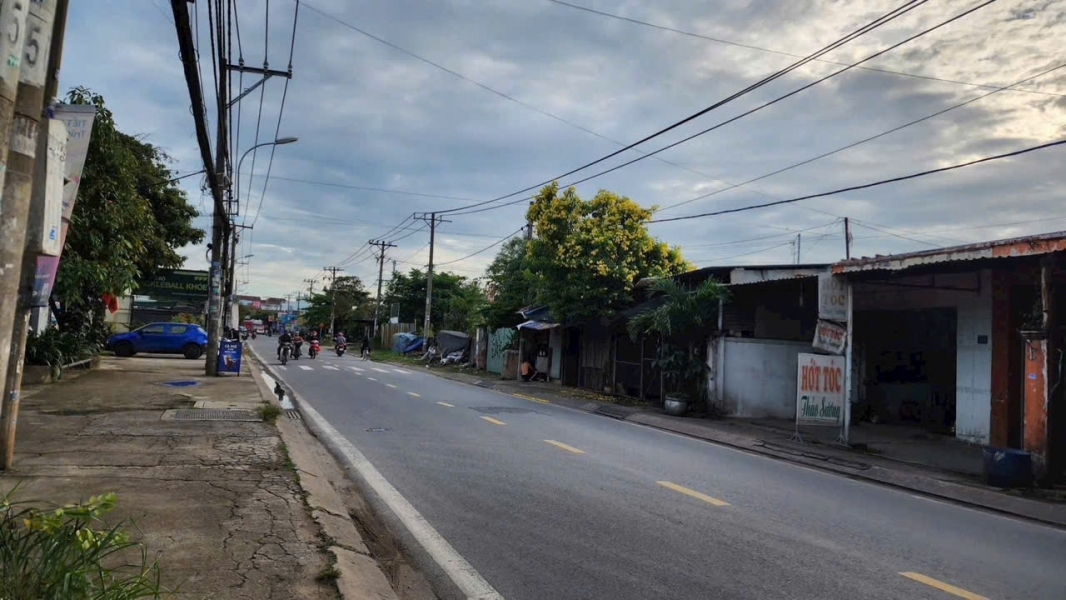 BÁN GẤP NHÀ (11x27) MẶT TIỀN ĐỖ VĂN DẬY – TÂN HIỆP HÓC MÔN