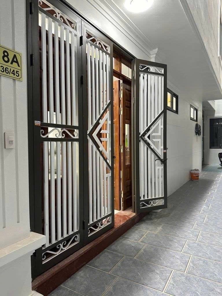 Bán gấp nhà đẹp Phố Đại Từ- 41/65m*5 tầng- Gần hồ Linh Đàm Trường chợ. Nhỉnh 9 tỷ