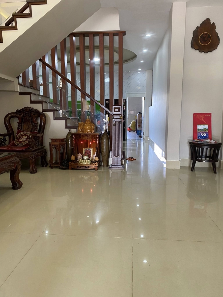 Bán Gấp Nhà Mặt Tiền Kinh Doanh – Hồ Xuân Hương – Chỉ 85 Tỷ