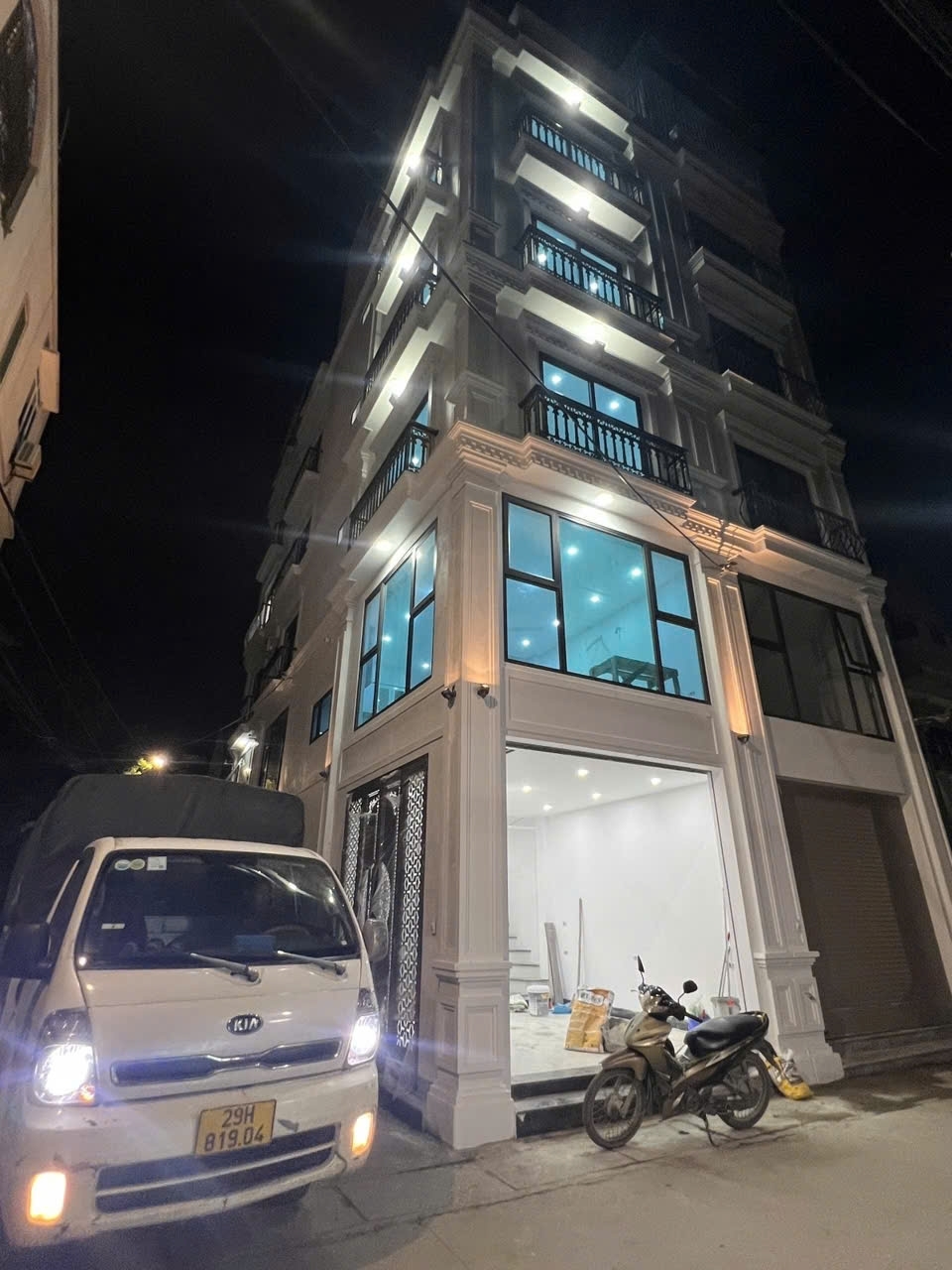 BÁN GẤP NHÀ TRỤC CHÍNH KINH DOANH - 6 TẦNG THANG MÁY - 2 OTO TRÁNH KINH DOANH - LÔ GÓC 2 THOÁNG