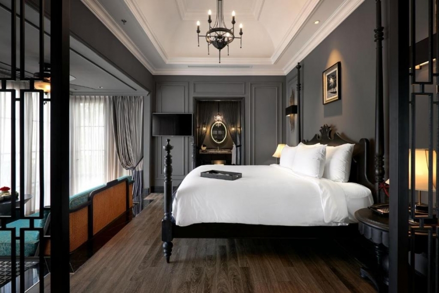 Bán khách sạn sở hữu bến du thuyền VIP nhất tại Cát Bà- Kinh doanh sầm uất