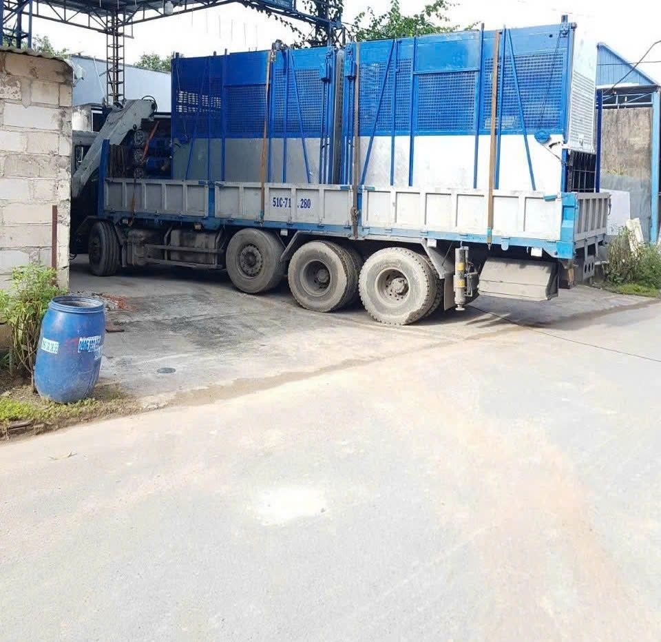 BÁN KHO XƯỞNG 1.740M2 MẶT TIỀN 17.7M- ĐƯỜNG LÝ TỰ TRỌNG - NGAY NGÃ TƯ BÌNH CHUẨN - TP. THUẬN AN -