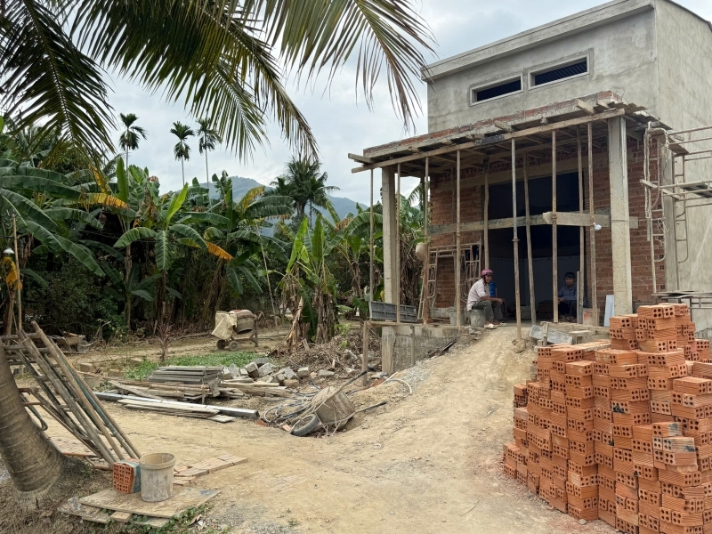 Bán Lô Đất 2 Mặt Tiền Diên An Diện tích : 100m2 Giá : 1ty7 Số chứng chỉ: KH - 25.000576