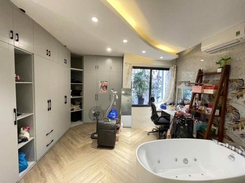 BÁN MẶT PHỐ QUAN NHÂN 85Mx5T MT5M - THANG MÁY NHẬP - KINH DOANH