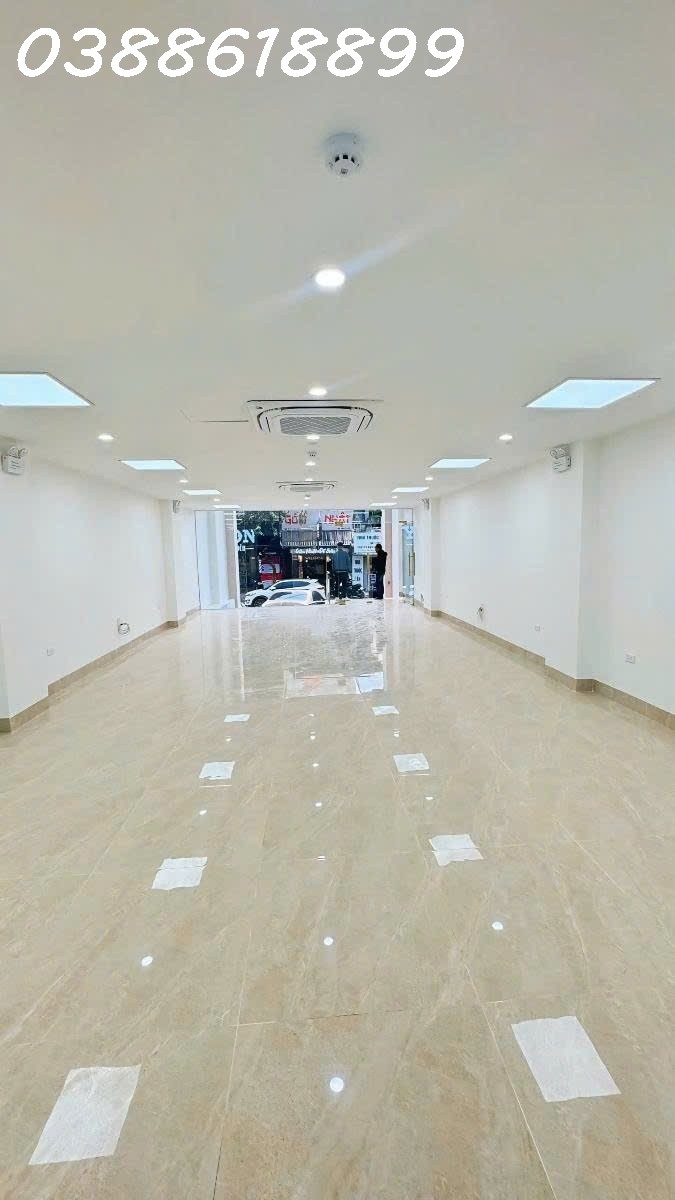 BÁN MẶT PHỐ TÔ VĨNH DIỆN 120Mx8T MT6M - KINH DOANH SẦM UẤT - DÒNG TIỀN 180TR/TH