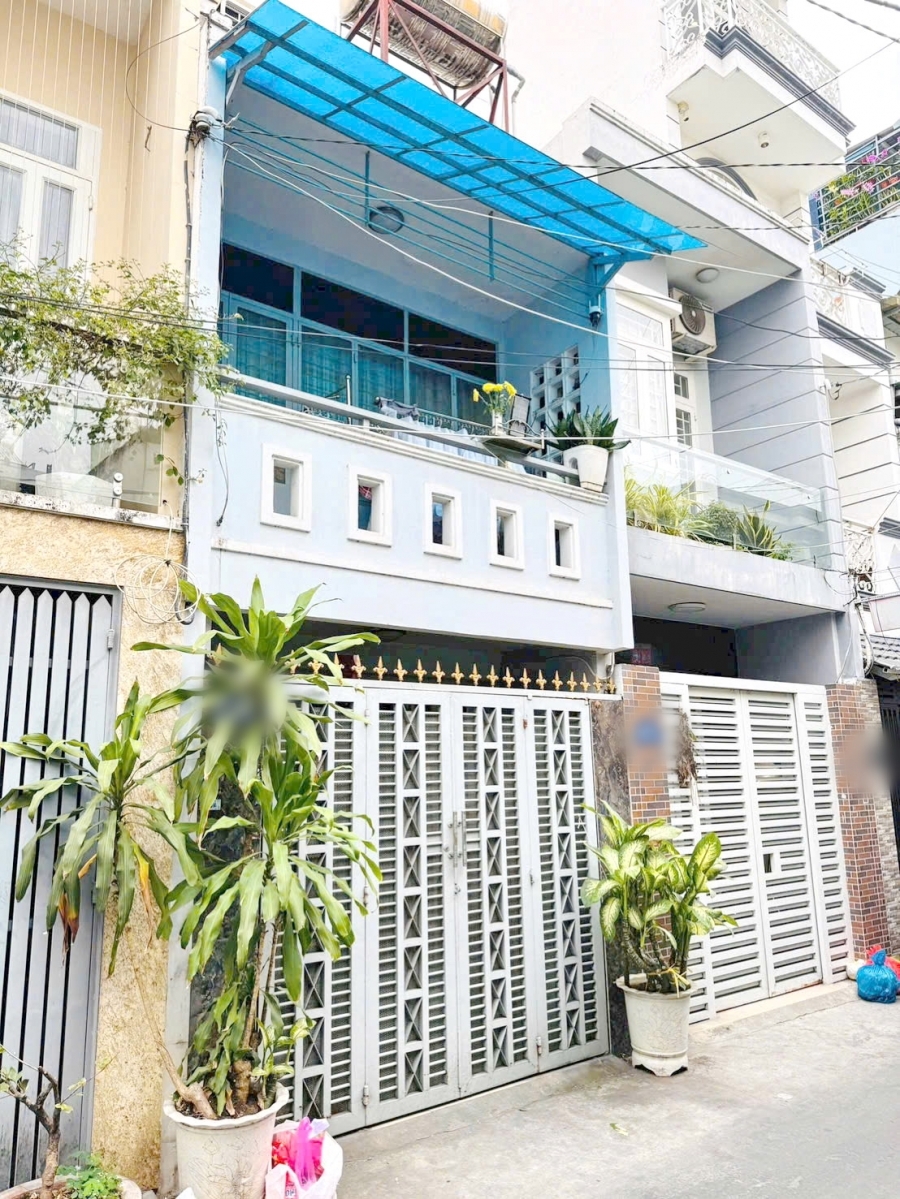 Bán nhà 1 lầu hẻm xe hơi gần MT Âu Dương Lân P.3 Quận 8