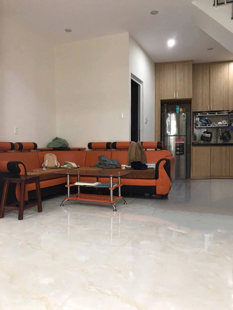 Bán Nhà 1 trệt 1 lầu Ngay Trung Tâm Đà Lạt – Sổ Hồng Riêng XD Đường Đào Duy Từ Đà Lạt Giá 4.25 Tỷ