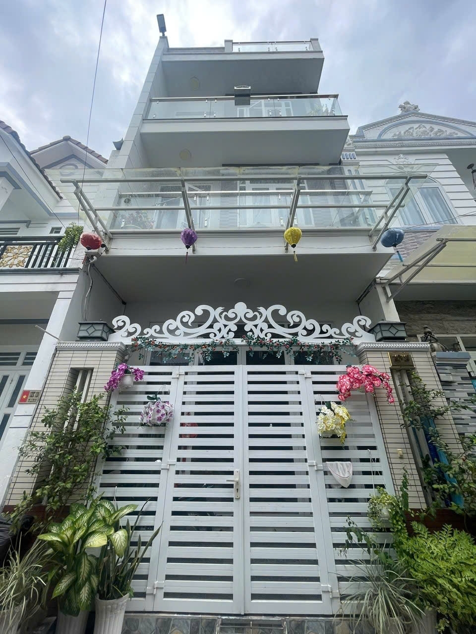 BÁN NHÀ 1 TRỆT 2 LẦU – TRUNG TÂM NINH KIỀU CẦN THƠ – CHÍNH CHỦ