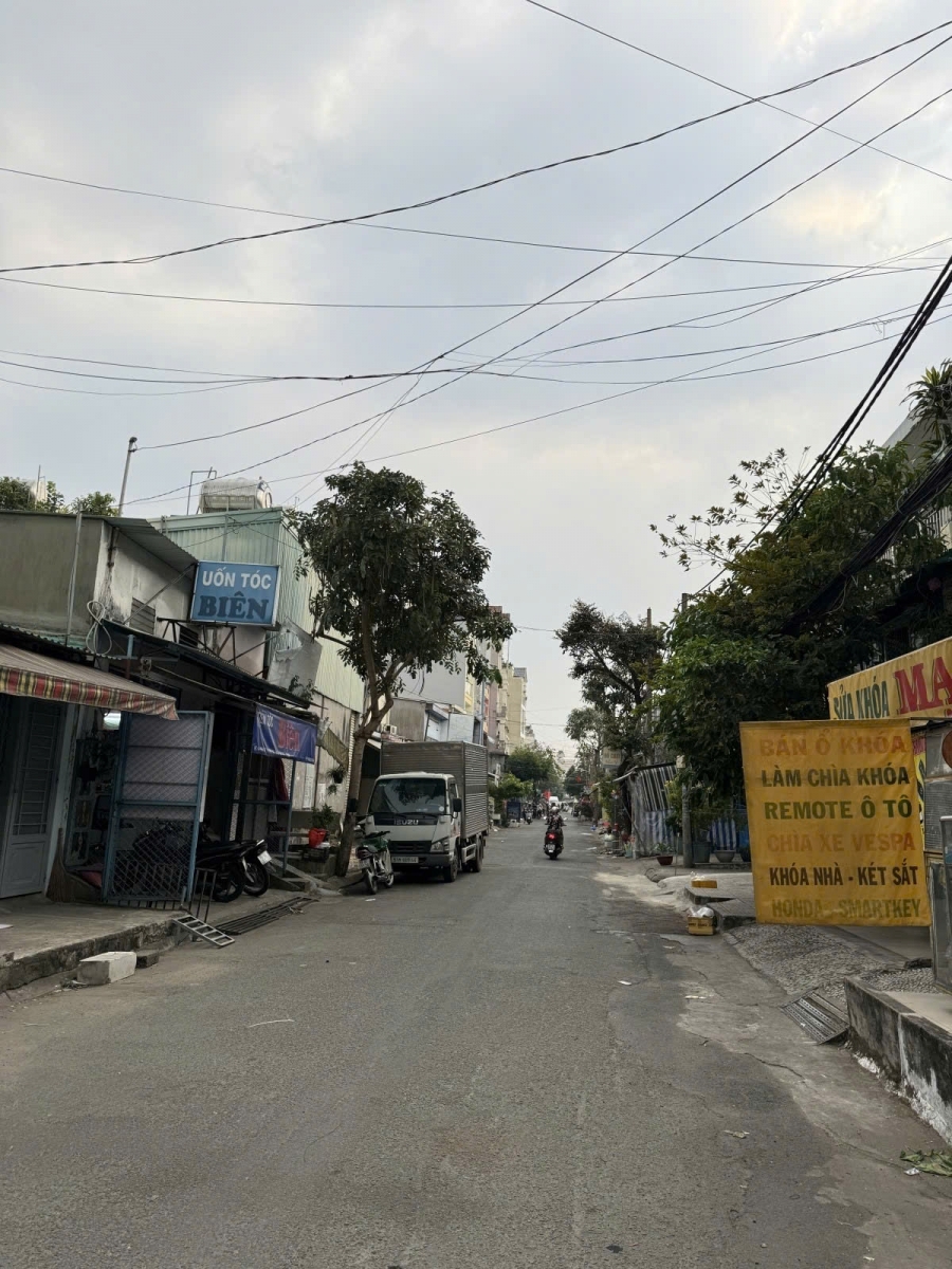 Bán nhà 2 Mặt tiền Hoàng Ngọc Phách - Đinh Liệt 61x20m - Cấp 4 - tiện xây chỉ 229 tỷ.