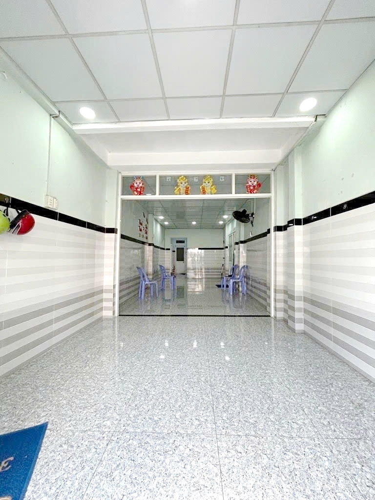 Bán nhà 2 tầng mặt tiền Đường số 43 P.Tân Hưng Quận 7