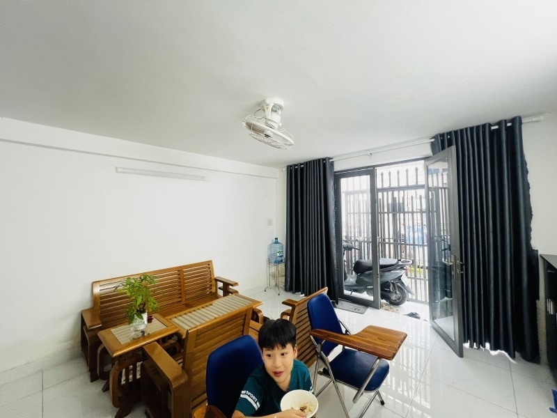 Bán nhà 2 tầng trong ngõ Kha Vạn Cân Linh Đông Thủ Đức TP HCM. DT 47m2 giá 46 tỷ sổ hồng liên hệ