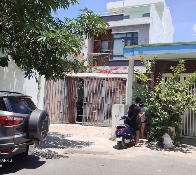 BÁN NHÀ 2 TẦNG + TUM – PHƯỚC LONG NHA TRANG