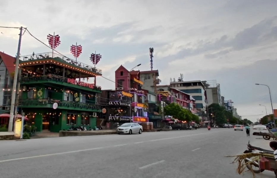 Bán nhà 3 tầng - Đường ô tô tránh - Trung tâm Kim Chung Đông Anh - Gần trường gần KCN