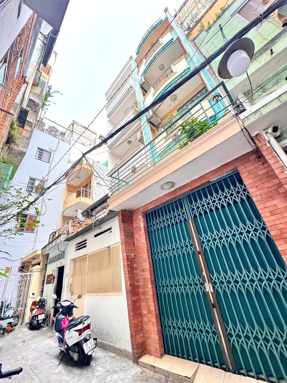 BÁN NHÀ 4 TẦNG Đ.LÊ THÁNH TÔN QUẬN 1 - VIEW TRỰC DIỆN CHỢ BÊN THÀNH SIÊU ĐỈNH- DT 64M2- CHỈ 19T-