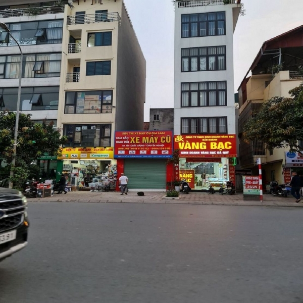 Bán nhà 4 tầng đang cho thuê tại Trâu Quỳ Gia Lâm Hà Nội. 60m2 5m x 12m. Lh 0989894845