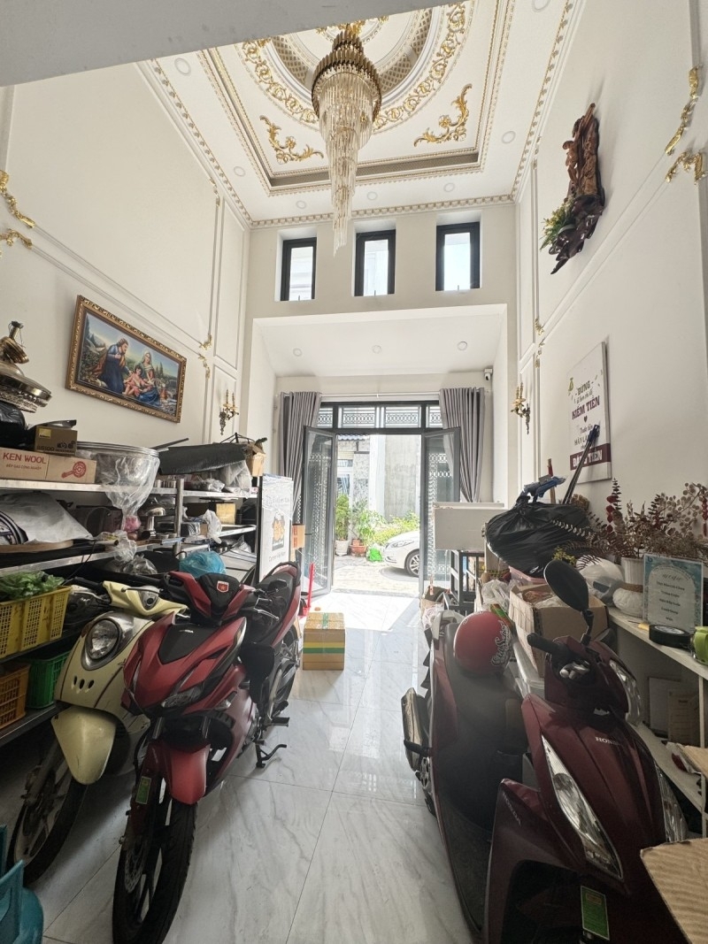 Bán nhà 5 tầng đường Số 2 Trường Thọ Thủ Đức TP HCM. DT 54m2 giá 7.99 tỷ sổ hồng.