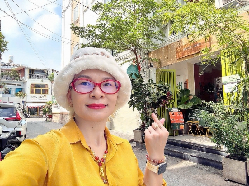 BÁN NHÀ 5 TẦNG MẶT TIỀN Đ.NGUYỄN VĂN NGUYỄN QUẬN 1 - SỔ HỒNG VUÔNG ĐẸP HOÀN CÔNG CHUẨN - CHÀO 174T